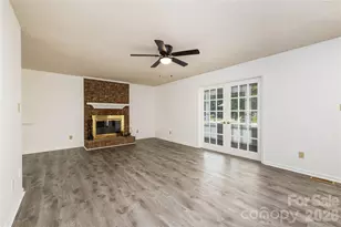 21014 Pine Ridge Dr, Cornelius, NC 28031 - Photo 6