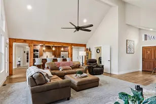 159 Broken Bow Run, Pickens, SC 29671 - Photo 18