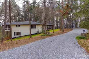 323 Mashburn Branch Rd, Franklin, NC 28734 - Photo 38