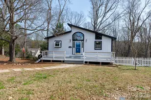 3106 Point Clear Dr, Tega Cay, SC 29708 - Photo 2