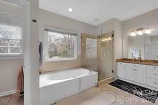 5105 Downing Creek Dr, Charlotte, NC 28269 - Photo 26