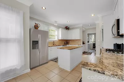 5105 Downing Creek Drive, Charlotte, NC 28269 - Photo 16