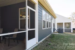 2138 Bowie Stone Ct, Fort Mill, SC 29715 - Photo 38