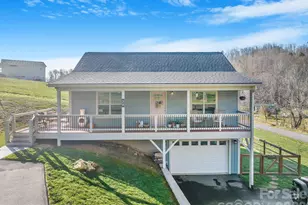 38 Sunrise Dr, Mars Hill, NC 28754 - Photo 2