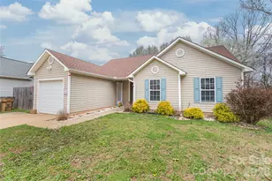 5804 Crosswinds Ct, Indian Trail, NC 28079 - Photo 1