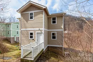 14 Lila Ln, Clyde, NC 28721 - Photo 2