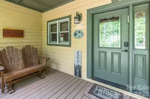 27 Indianola Ln, Bryson City, NC 28713 - Photo 10