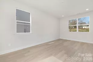 264 N Lackey St, Statesville, NC 28677 - Photo 10