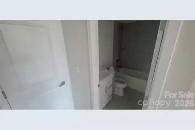 960 Broad River Lane, Charlotte, NC 28211 - Photo 10