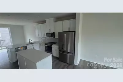 960 Broad River Lane, Charlotte, NC 28211 - Photo 4