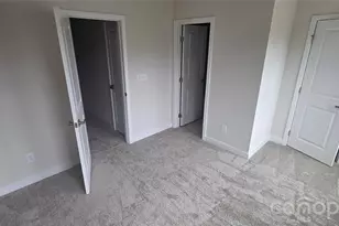 960 Broad River Ln, Charlotte, NC 28211 - Photo 14
