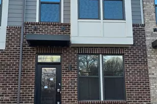 960 Broad River Ln, Charlotte, NC 28211 - Photo 2