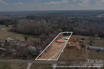 133 Elmwood Road, Statesville, NC 28625 - Photo 2