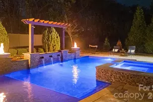 2528 Springs Dr, Charlotte, NC 28226 - Photo 44