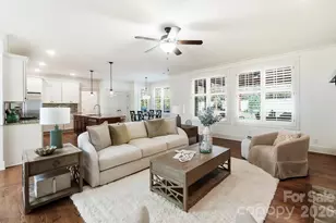 2528 Springs Dr, Charlotte, NC 28226 - Photo 16