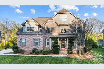 2528 Springs Drive, Charlotte, NC 28226 - Photo 2