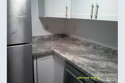 1050 21st Avenue NW #36, Hickory, NC 28601 - Photo 6