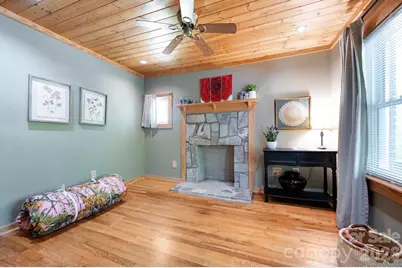 90 Jonestown Road, Asheville, NC 28804 - Photo 4