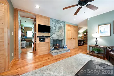 90 Jonestown Road, Asheville, NC 28804 - Photo 10