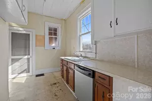 208 S Myrtle School Rd, Gastonia, NC 28052 - Photo 12