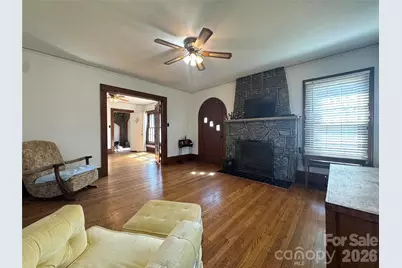 905 Conover Boulevard E, Conover, NC 28613 - Photo 8