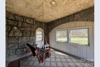 905 Conover Boulevard E, Conover, NC 28613 - Photo 18