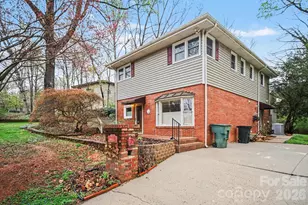 2501 Club Dr, Gastonia, NC 28054 - Photo 2