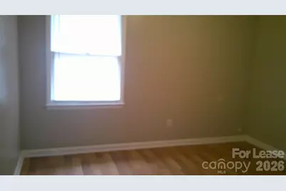 1474 14th Avenue NE, Hickory, NC 28601 - Photo 8