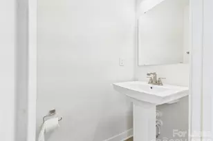 3131 Coquina Ln, Charlotte, NC 28206 - Photo 14