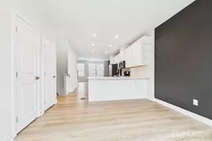 3131 Coquina Ln, Charlotte, NC 28206 - Photo 10