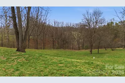 3920 Bryson City Road, Franklin, NC 28734 - Photo 14