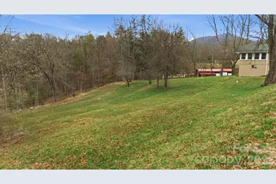3920 Bryson City Road, Franklin, NC 28734 - Photo 10