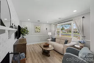 2006 Tyvola Rd, Charlotte, NC 28210 - Photo 4