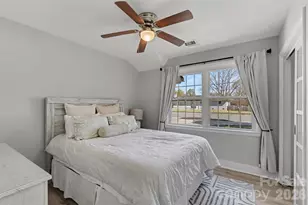 2006 Tyvola Rd, Charlotte, NC 28210 - Photo 16