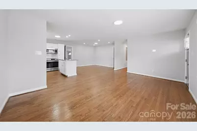 4809 Brooktree Drive, Charlotte, NC 28208 - Photo 6