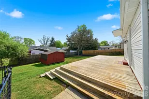 4809 Brooktree Dr, Charlotte, NC 28208 - Photo 32