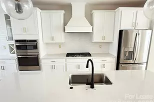 920 Mary Max Dr, Davidson, NC 28036 - Photo 6