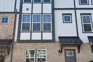 920 Mary Max Dr, Davidson, NC 28036 - Photo 1