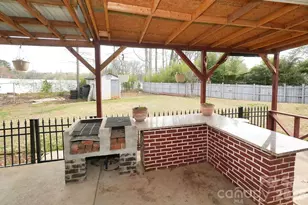 2443 Mint Thistle Ct, Charlotte, NC 28269 - Photo 26