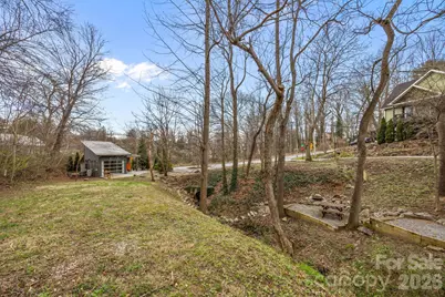 68 Wyoming Road, Asheville, NC 28803 - Photo 8
