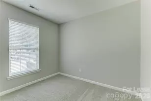 524 Stillgreen Ln, Charlotte, NC 28214 - Photo 32