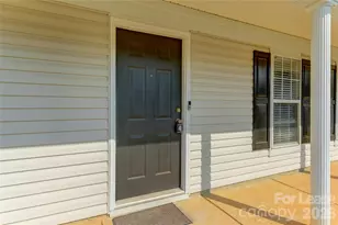 524 Stillgreen Ln, Charlotte, NC 28214 - Photo 8