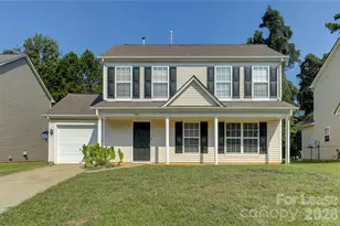 524 Stillgreen Ln, Charlotte, NC 28214 - Photo 1