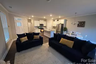 592 Altamonte Dr, Clover, SC 29710 - Photo 4