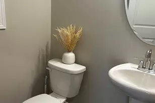 592 Altamonte Dr, Clover, SC 29710 - Photo 10