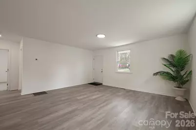1417 N Oakwood Street, Gastonia, NC 28052 - Photo 14