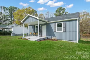 1417 N Oakwood St, Gastonia, NC 28052 - Photo 1