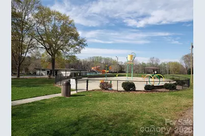 1417 N Oakwood Street, Gastonia, NC 28052 - Photo 36