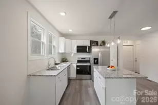 1417 N Oakwood St, Gastonia, NC 28052 - Photo 6