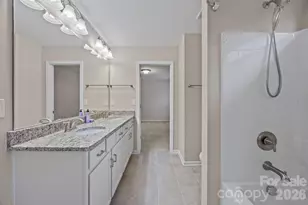 10817 Bere Island Dr, Charlotte, NC 28278 - Photo 28